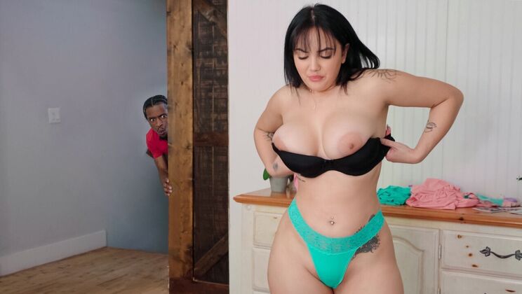 [BigNaturals] - Latina Babe Takes It Deep - Damion Dayski - Nika Venom