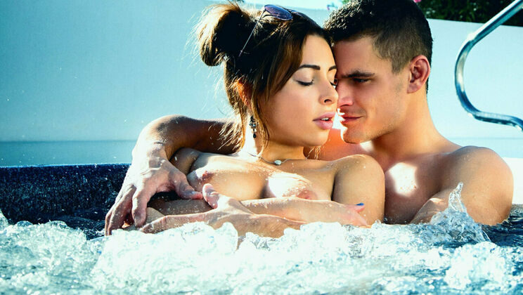[SexArt] - Russian Babe's Wet and Wild Ride - Ally Breelsen - Maxmilian Dior