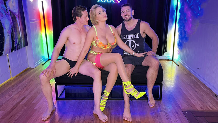 [MYLFXSeries] - Two's a Crowd: Ryan Keely's Wild Threesome