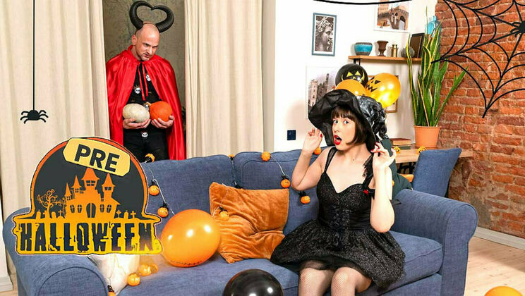 [ClubSweethearts] - Halloween Treat with Sandy Cheeks - Andrew Marshall - Sandy Cheeks