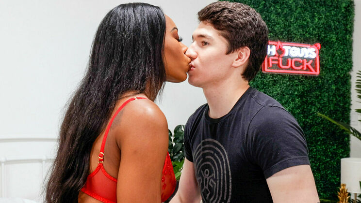 [HotGuysFuck] - Nadia Jay Deflowers Virgin Fabio Armani in Hardcore Debut! - Nadia Jay - Fabio Armani