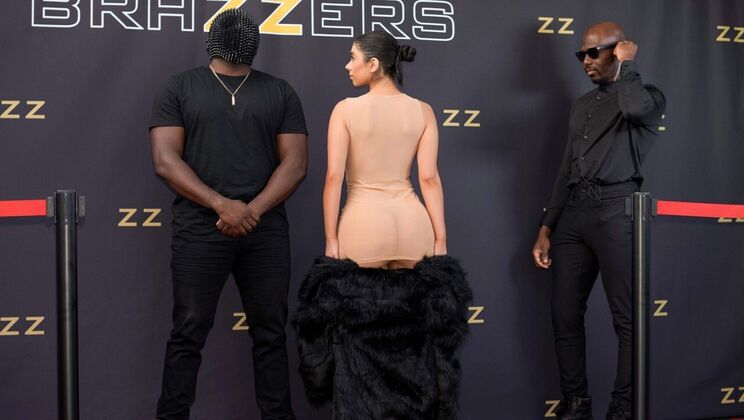 [Brazzers] - Big Ass Violet Myers Loves Hardcore Doggystyle - Brazzers - Violet Myers - Mannie Coco