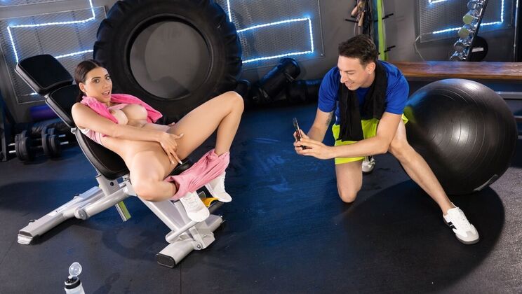 [FitnessRooms] - Latina Emily Pink Fucks Big Cock in Gym Workout - Emily Pink - Alexander Tda